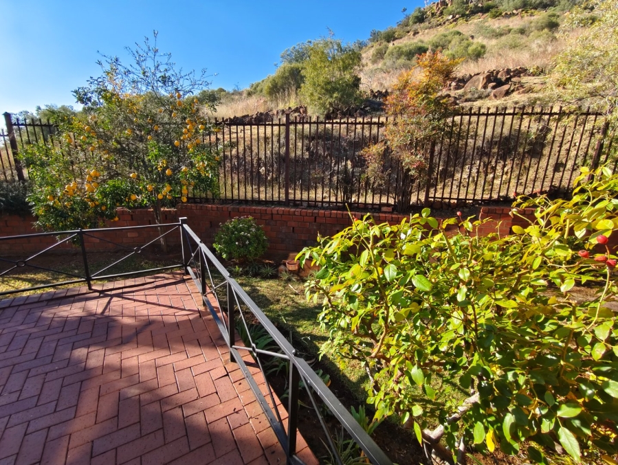 To Let 3 Bedroom Property for Rent in Langenhovenpark Free State